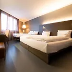 Ginn Berlin Potsdam テルトー