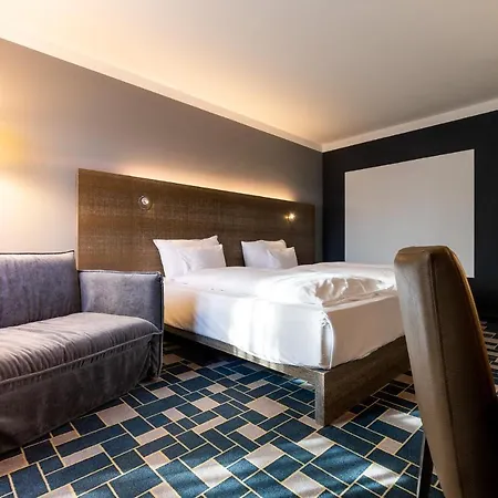 Hotel Ginn Berlin Potsdam 4*