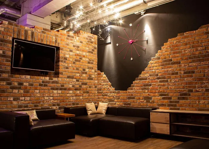 Ginn Berlin Potsdam 텔토브