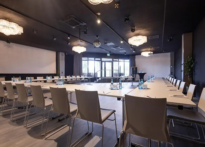 Ginn Berlin Potsdam 4* 텔토브